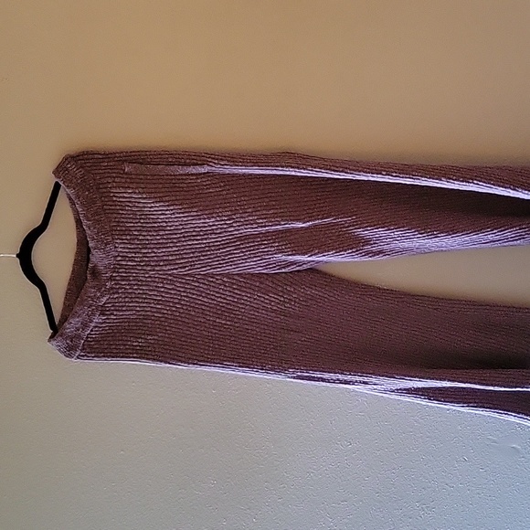 Adelaide set - Picture 3 of 5